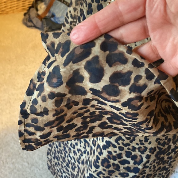 Dress - Picture 4 of 16